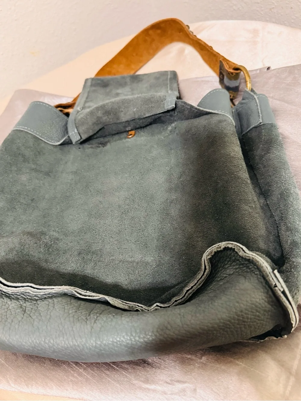 Pebbled Leather Hobo Shoulder Bag in gray (dark)  with Brown Strap